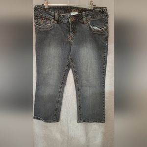 women's capris pants